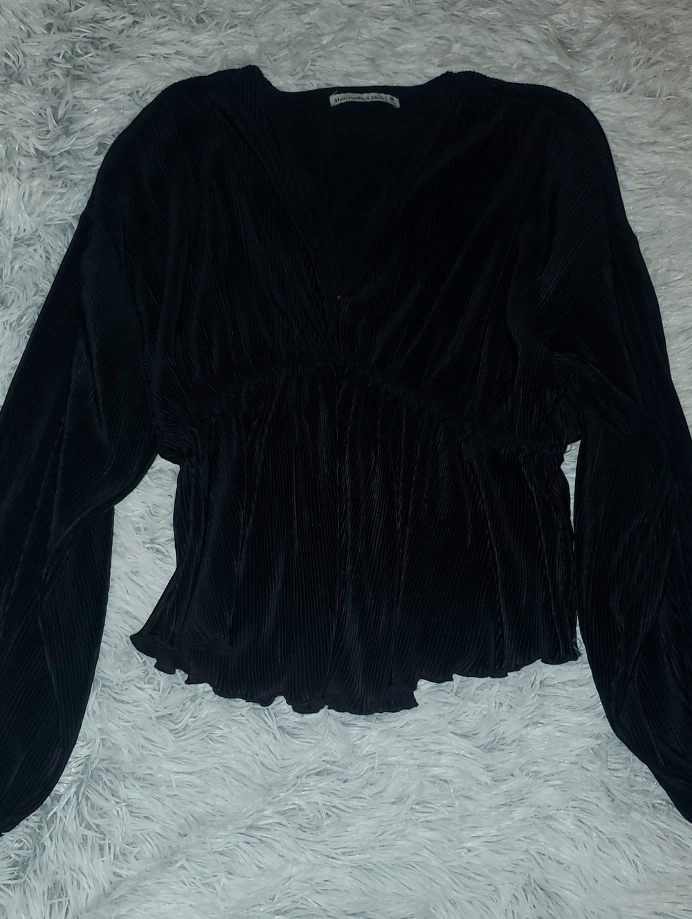 Abercrombie & Fitch Easy Waist Satin Blouse